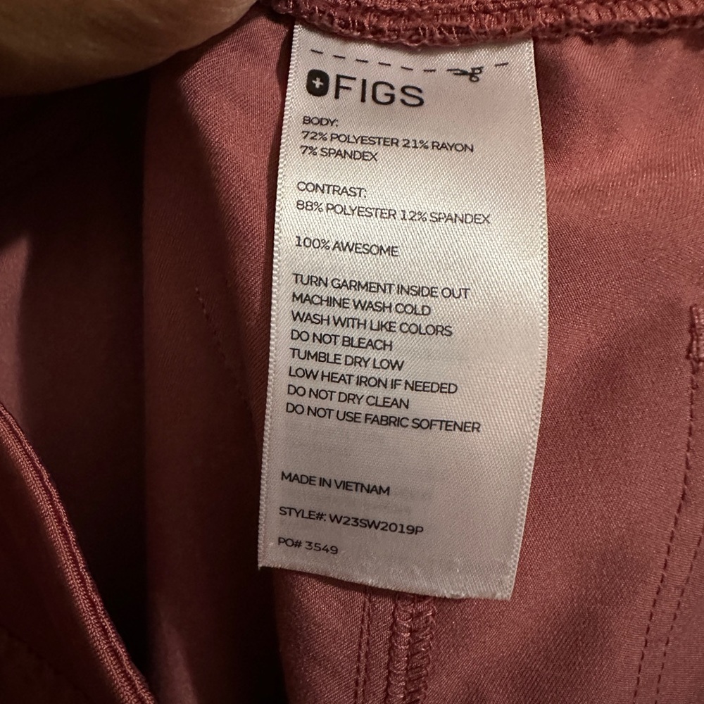 Figs Mauve Scrub SET - Picture 9 of 9